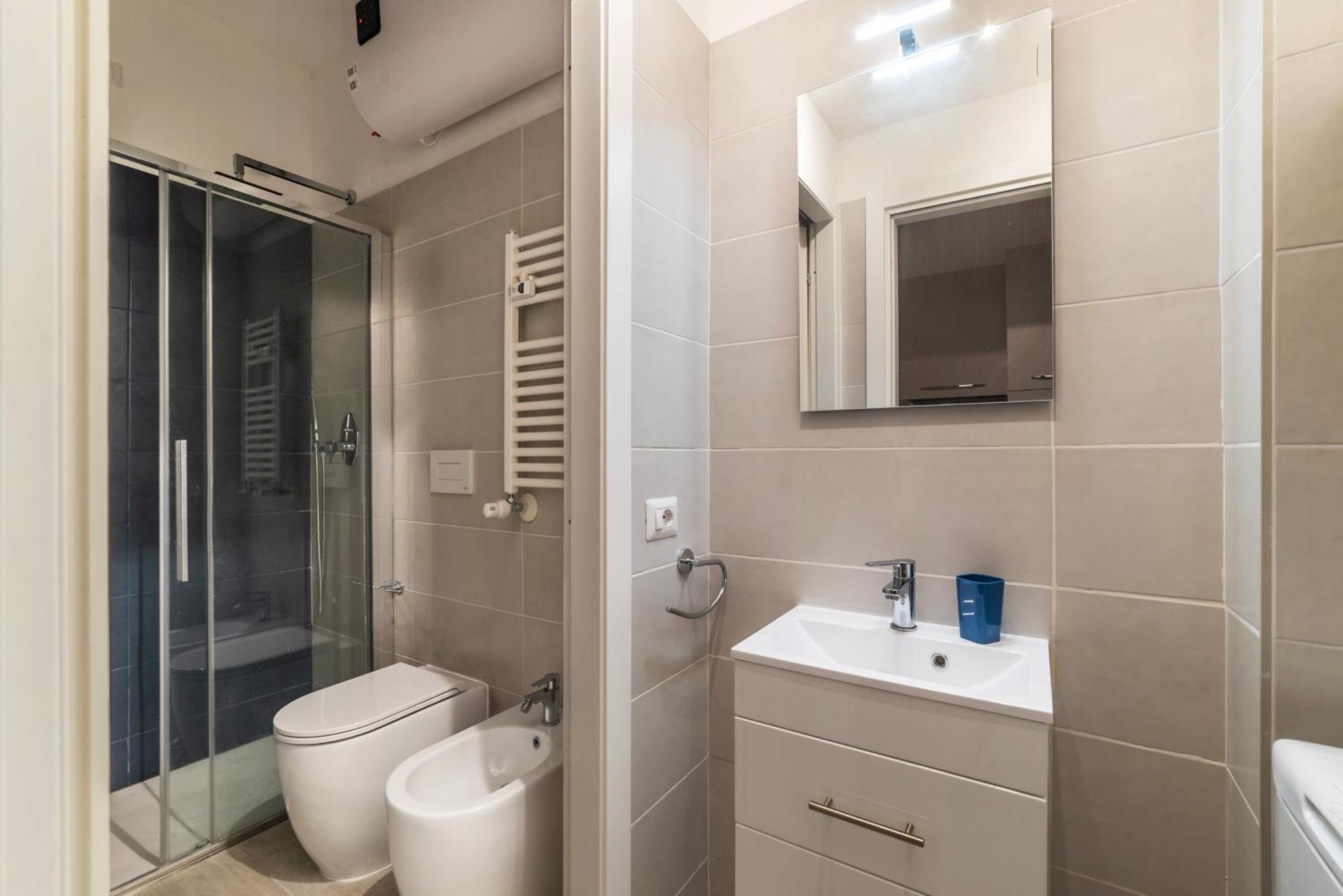 Terme Di Traiano Apartment - 10 Min Dal Colosseo Roma Ngoại thất bức ảnh