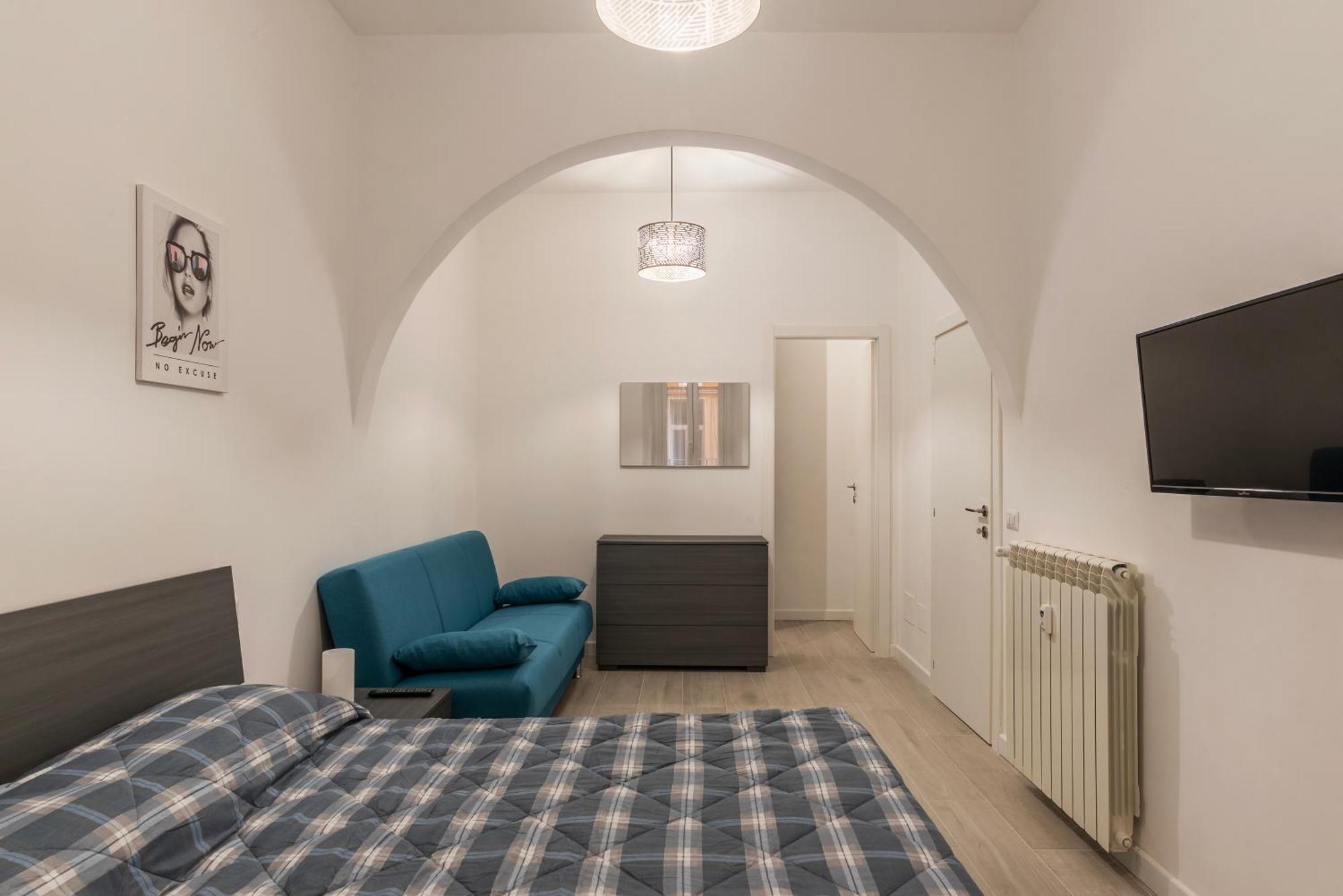 Terme Di Traiano Apartment - 10 Min Dal Colosseo Roma Ngoại thất bức ảnh