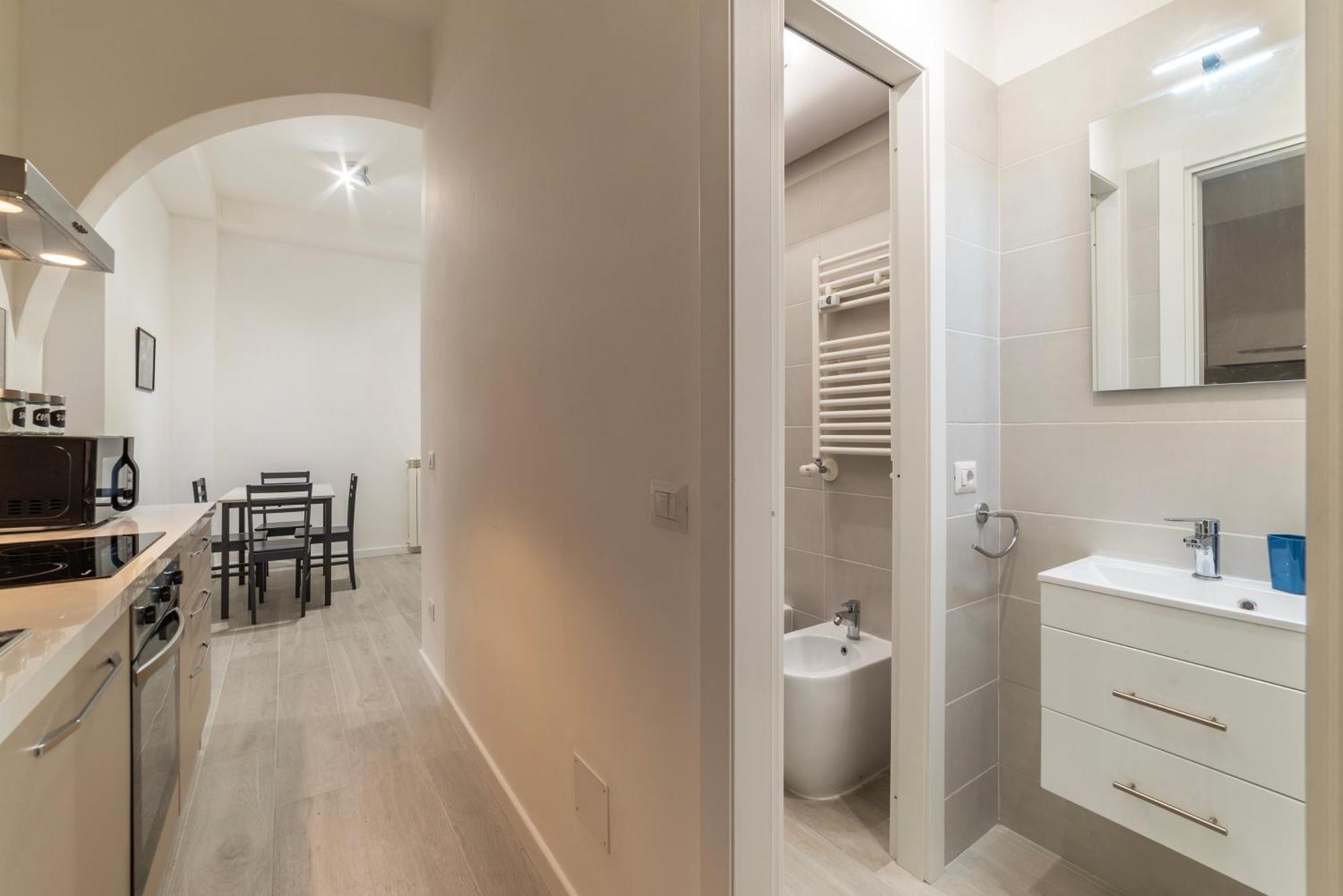 Terme Di Traiano Apartment - 10 Min Dal Colosseo Roma Ngoại thất bức ảnh